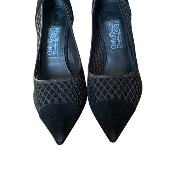 Salvatore Ferragamo Renita Mesh Black Suede Pump Heels Point Toe size 7.5 - Picture 3 of 10